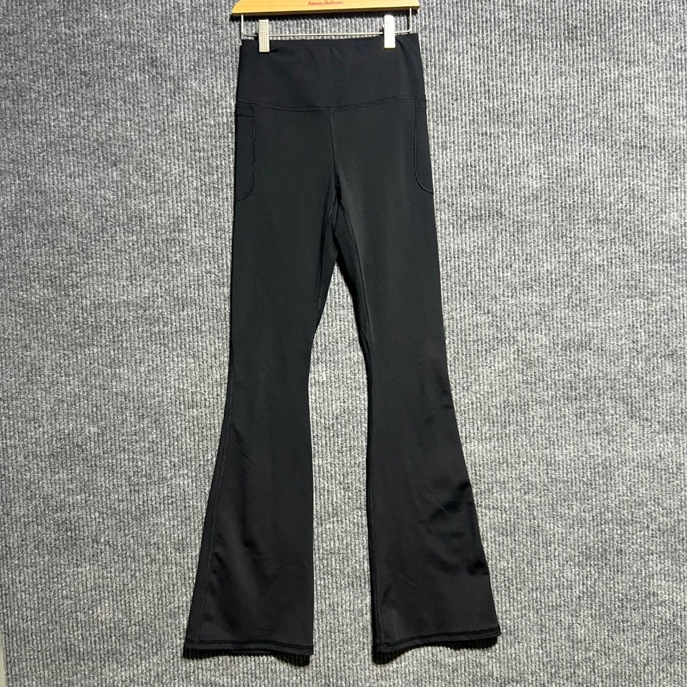 Under Armour Flare Leggings Women Small Black High Waisted Activewear Pockets